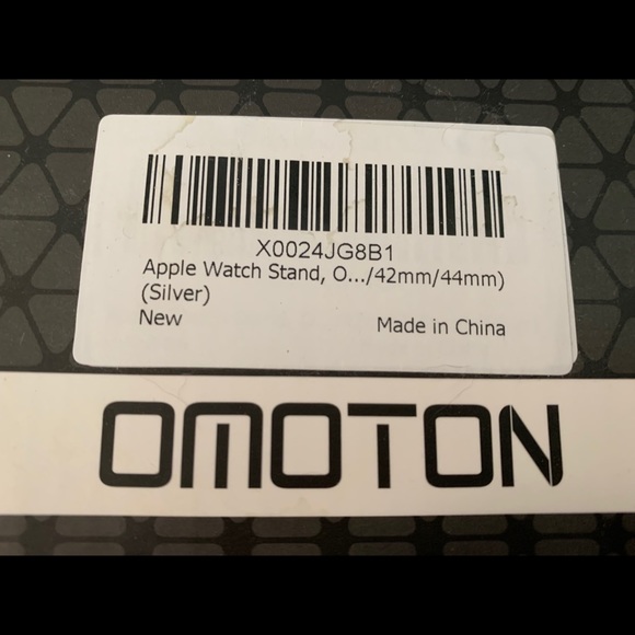 NIB Desktop Stand for iPhone & Watch. - Picture 7 of 7